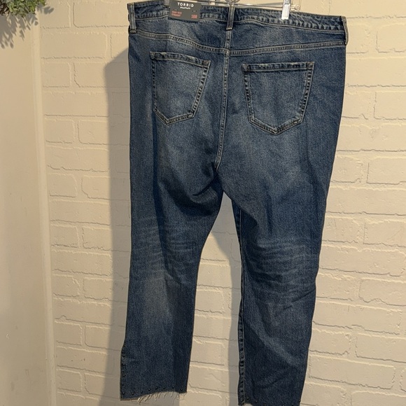 Torrid Blue Distressed Jeans denim high rise straight 18 regular NEW - Picture 4 of 7